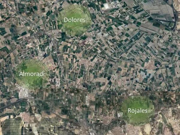 Terreno en calle Valencia