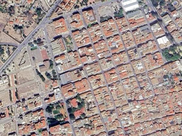 Terreno en calle de Pizarro