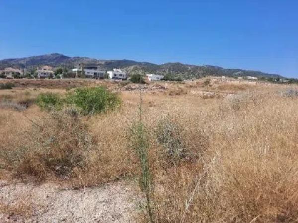 Terreno en calle Merlot