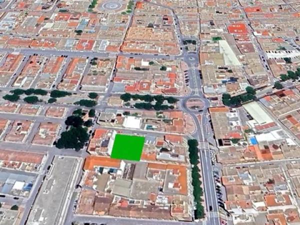 Terreno en calle Villena