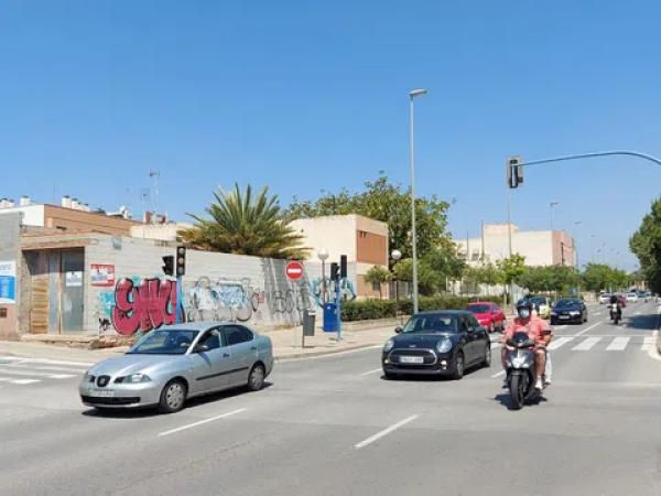 Terreno en calle la Nucía, 2 b