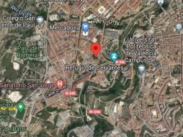 Terreno en calle Nofre Jordà