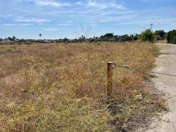 Terreno en Maitino-Perleta