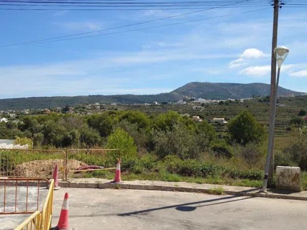 Terreno en Urbanització les Fonts, 188