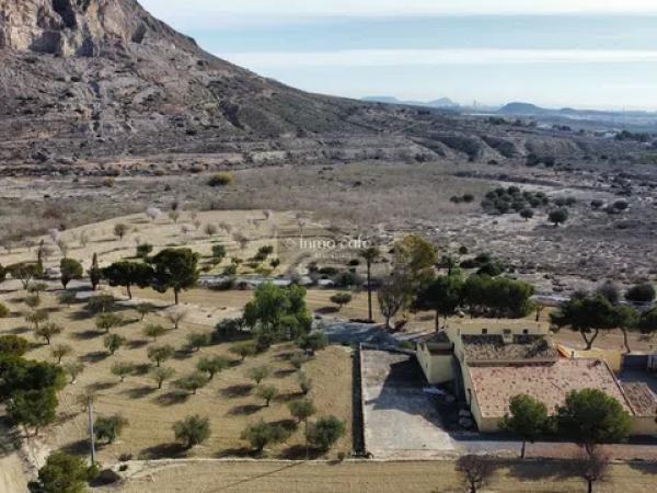 Terreno en partida Fontcalent