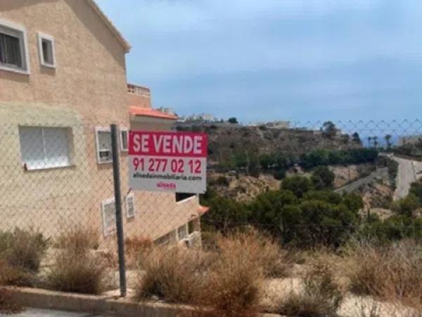 Terreno en calle Pati Fosc