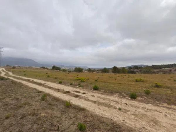 Terreno en Gata de Gorgos