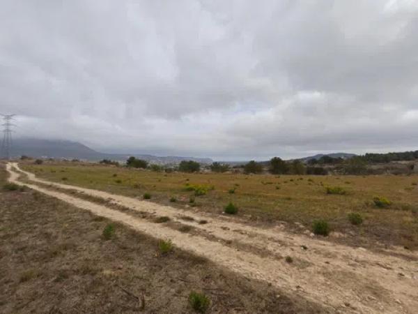 Terreno en Gata de Gorgos