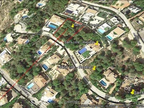 Terreno en calle Oslo