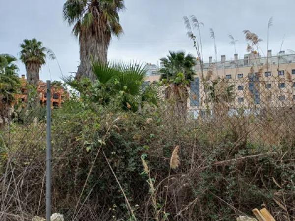 Terreno en Barrio Les Bassetes-El Marjal