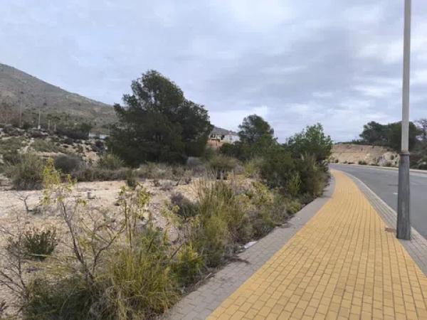 Terreno en calle de Paraguai, 2