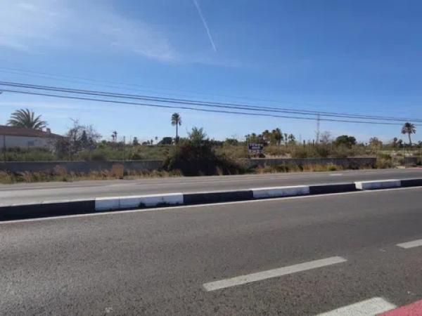 Terreno en Maitino-Perleta