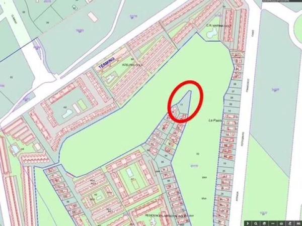 Terreno en avenida Fotógrafo Francisco Cano
