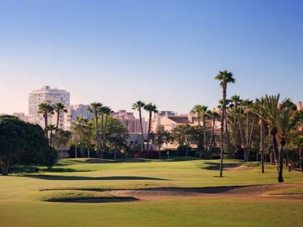 Terreno en avenida Fotógrafo Francisco Cano