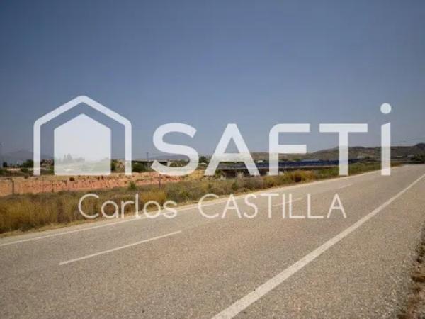 Terreno en avenida Pescados