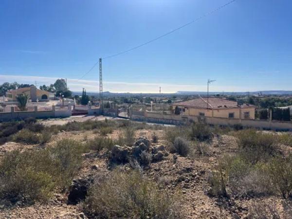 Terreno en Partida Tossal Redó