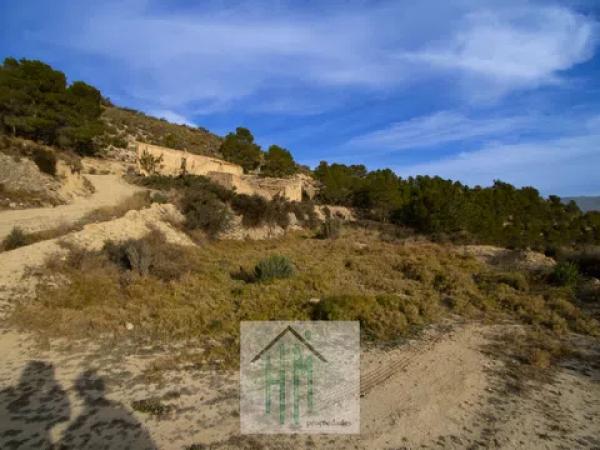 Terreno en Jijona / Xixona