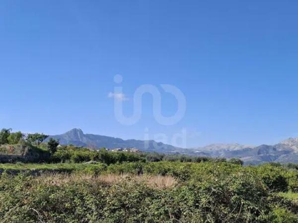 Terreno en Benidoleig