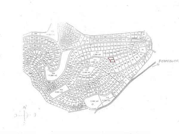 Terreno en calle Riu Girona