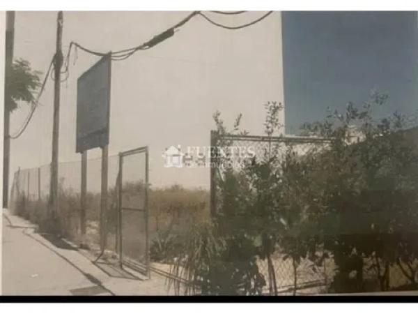 Terreno en avenida de Alicante