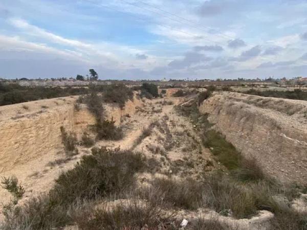 Terreno en camino de Matola