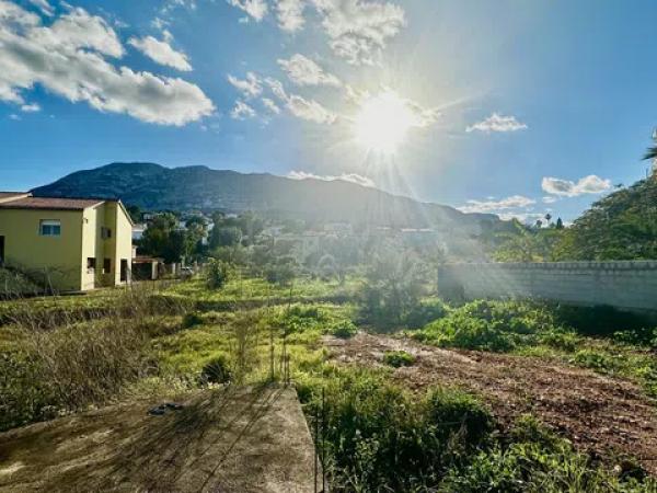Terreno en Les Rotes/Las Rotas