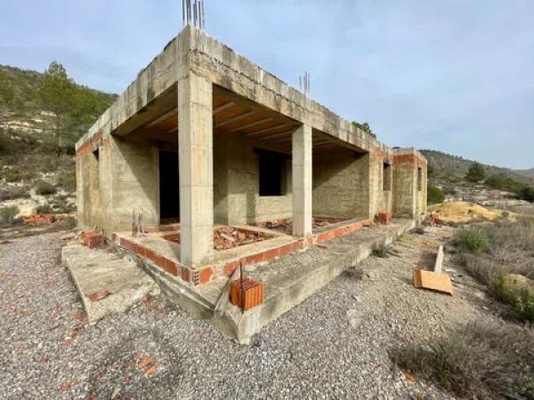 Terreno en Partida Bortolons, 3