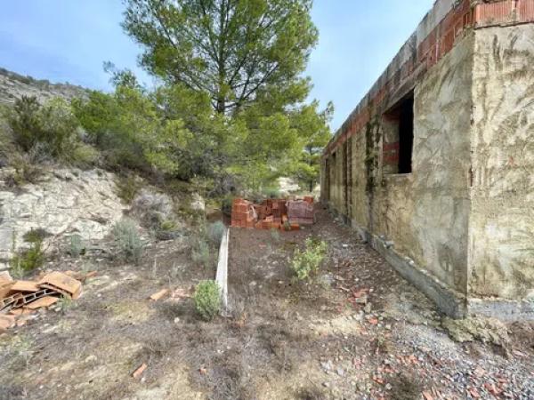 Terreno en Partida Bortolons, 3