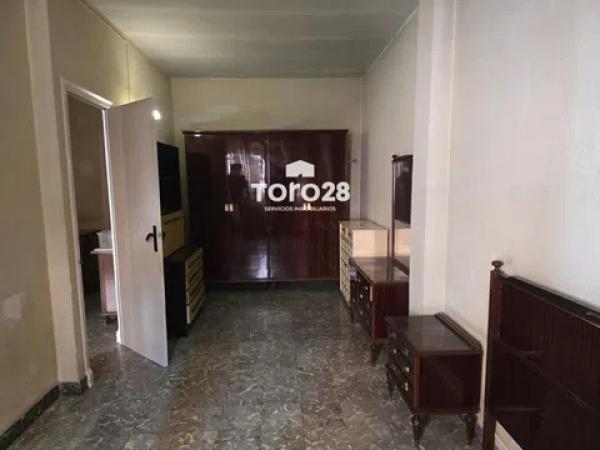 Terreno en calle Pegaso