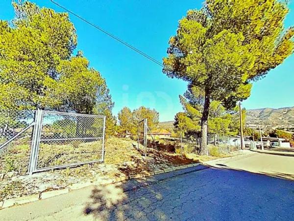 Terreno en avenida los Chopos, 41 -35