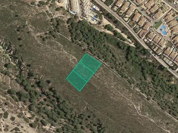 Terreno en calle Xaloc