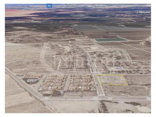 Terreno en Los Montesinos