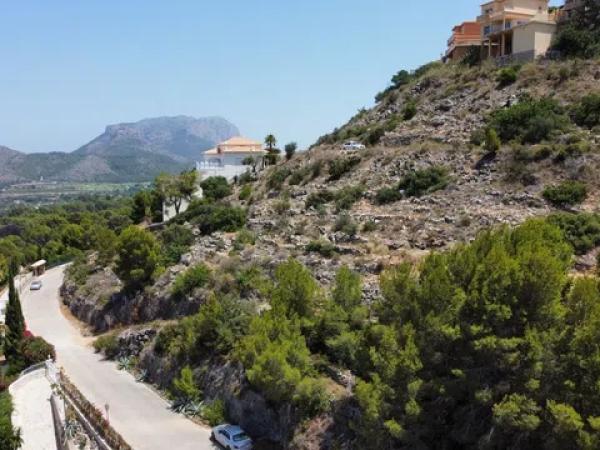 Terreno en plaza La sella