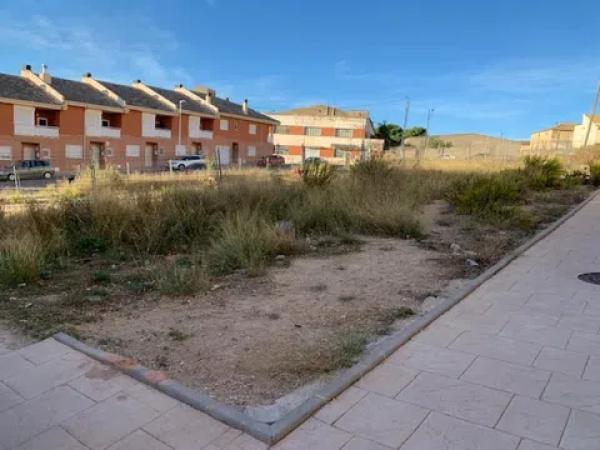 Terreno en calle Santa Rita