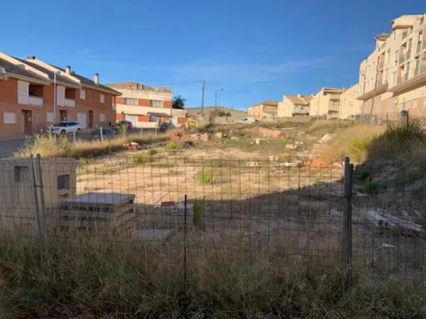 Terreno en calle Santa Rita