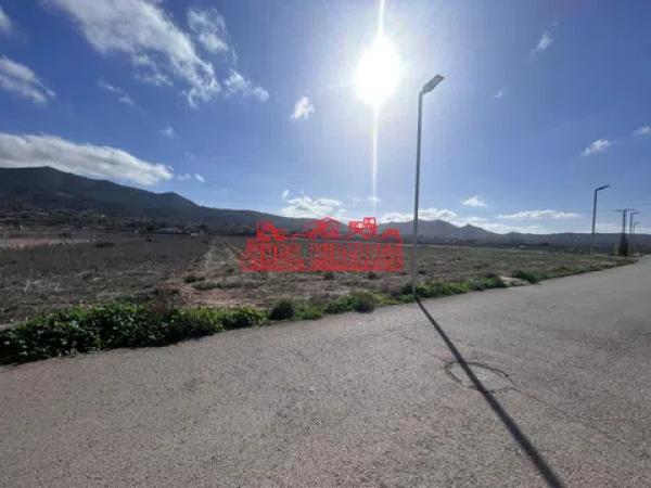 Terreno en Hondón de los Frailes