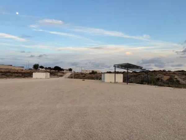 Terreno en calle Alicante, 1