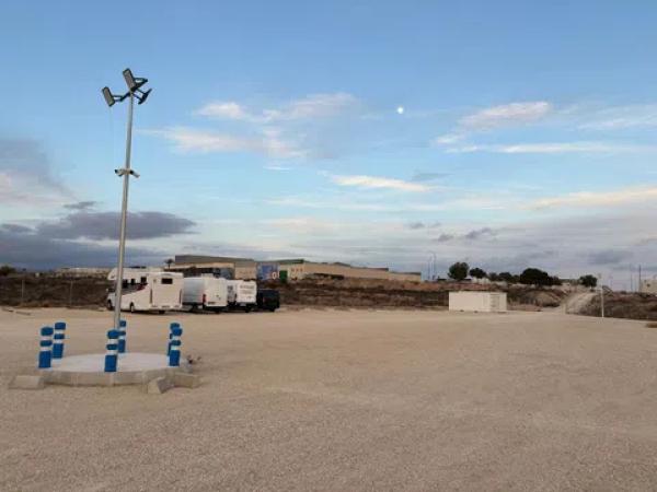 Terreno en calle Alicante, 1