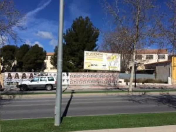 Terreno en avenida de Juan Carlos i