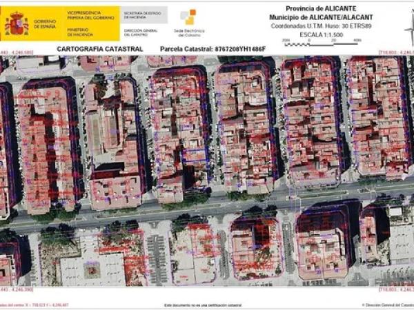 Terreno en calle Arquitecto Guardiola, 26 -46