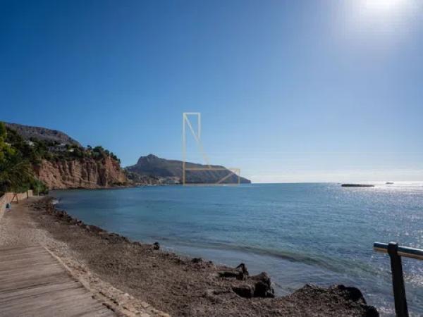 Terreno en calle las Brisas