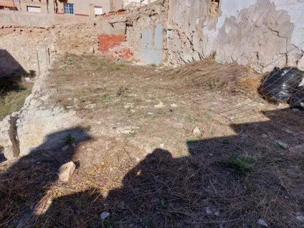 Terreno en calle la paz s/n