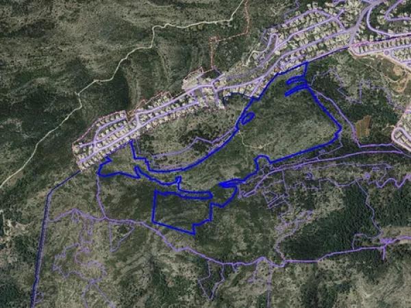 Terreno en plaza Sa U6 Sector 7