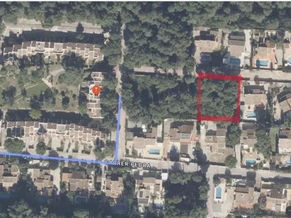 Terreno en calle Pedra, 21