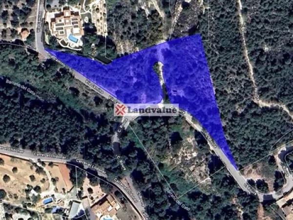 Terreno en calle Roure s/n