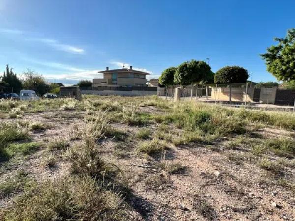 Terreno en calle Gorrión, 12