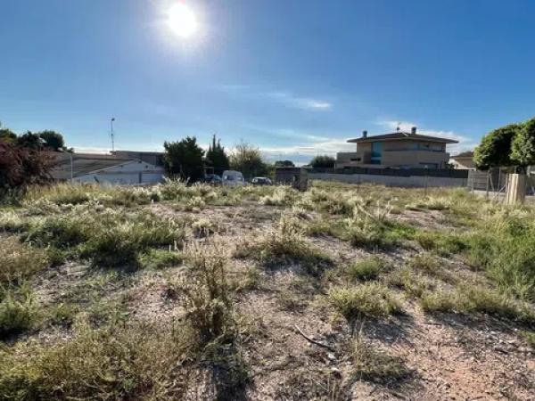 Terreno en calle Gorrión, 12