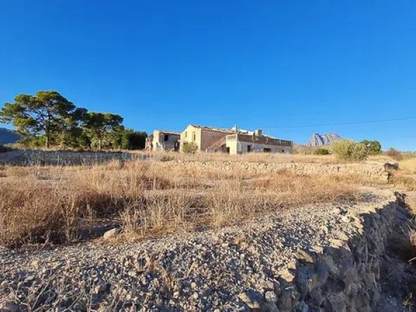 Terreno en Partida Chauchelles Ermita