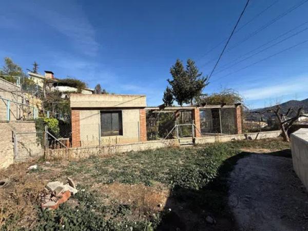 Terreno en calle Cine Avenida, 3