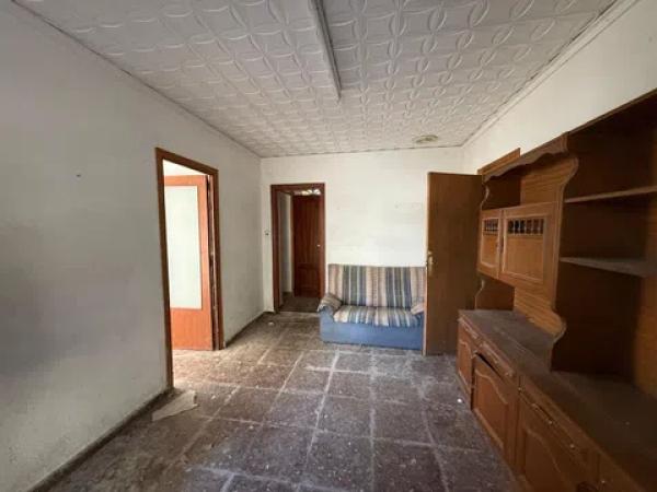 Terreno en calle Cine Avenida, 3